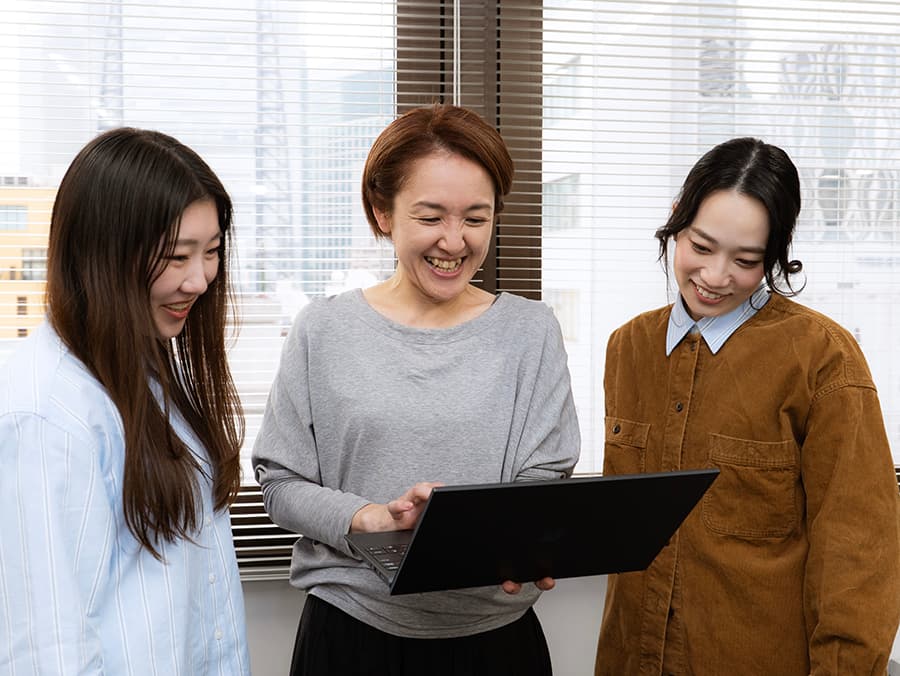 インタビューイメージ写真