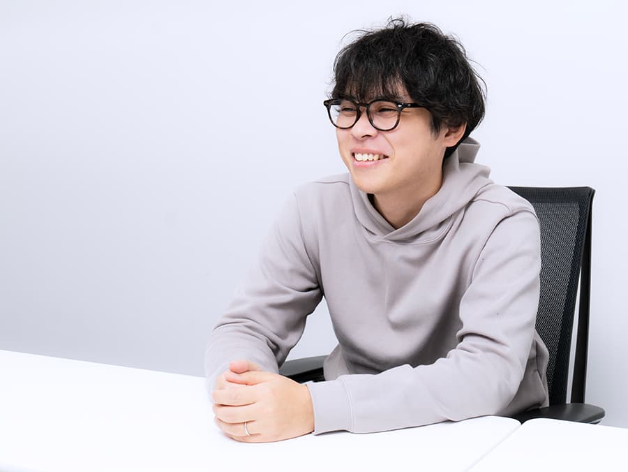 インタビューイメージ写真