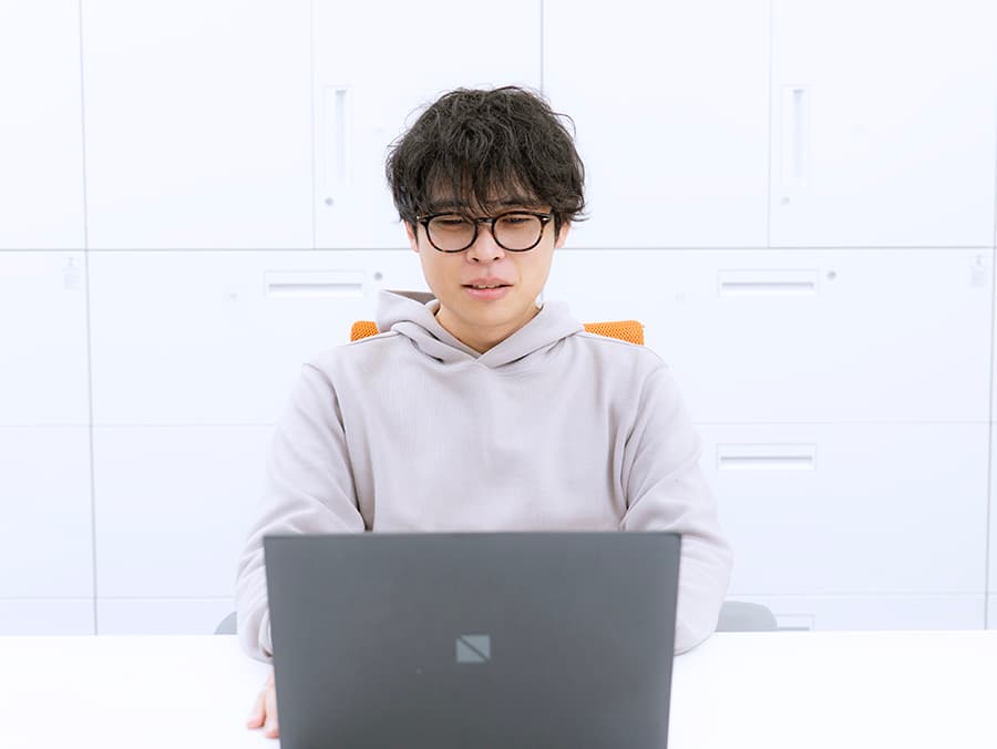 インタビューイメージ写真