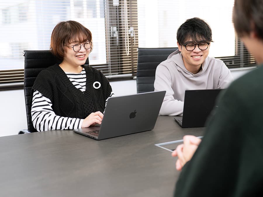 インタビューイメージ写真